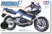 ITEM 14024 1/12 Suzuki RG250
