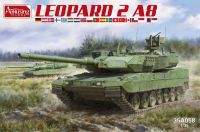 Amusing Hobby 35A058 1/35 Mô Hình Xe Tăng Leopard 2 A8